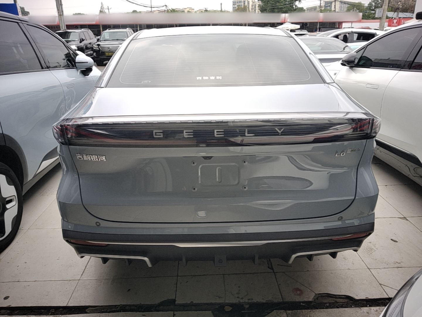 Geely Galaxy L6 2025 EM-i 140km Explorer+ Edition — снимка 5
