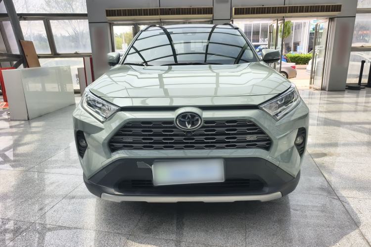 Used Toyota RAV4 2021 2.0L CVT Four-Wheel Drive Premium Edition