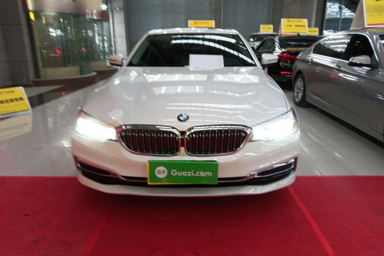 Used BMW 5 Series 2019 Facelifted 530Li Leading Edition Luxury Package