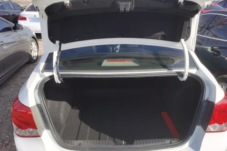 Used Chevrolet Cruze 2014 1.6L SL Millionth Anniversary Edition AT
