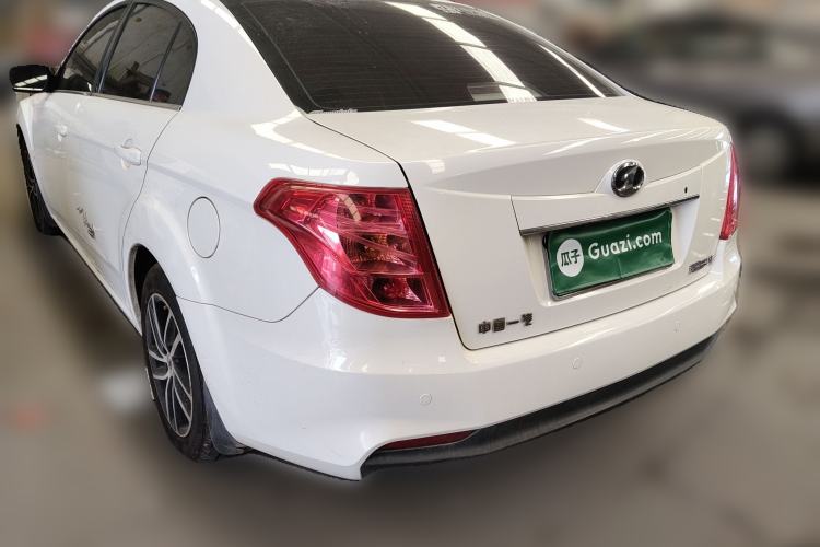 Used Bestune B50 2013 1.6L manual Comfort trim level