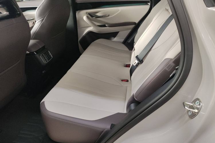 Used BYD Song PLUS New Energy 2024 Honor Edition EV 520km Flagship Model Left Rear Seat