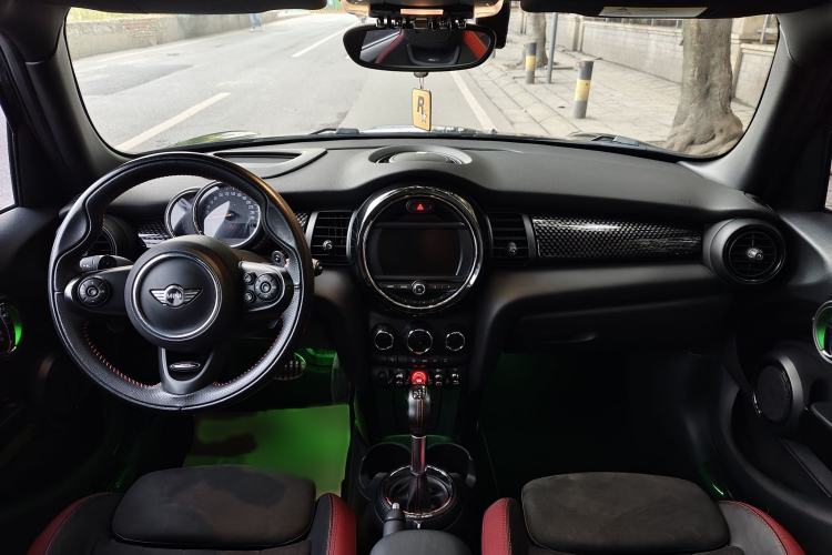 Used MINI MINI 2017 2.0T COOPER S Racing Enthusiast Five-Door Edition