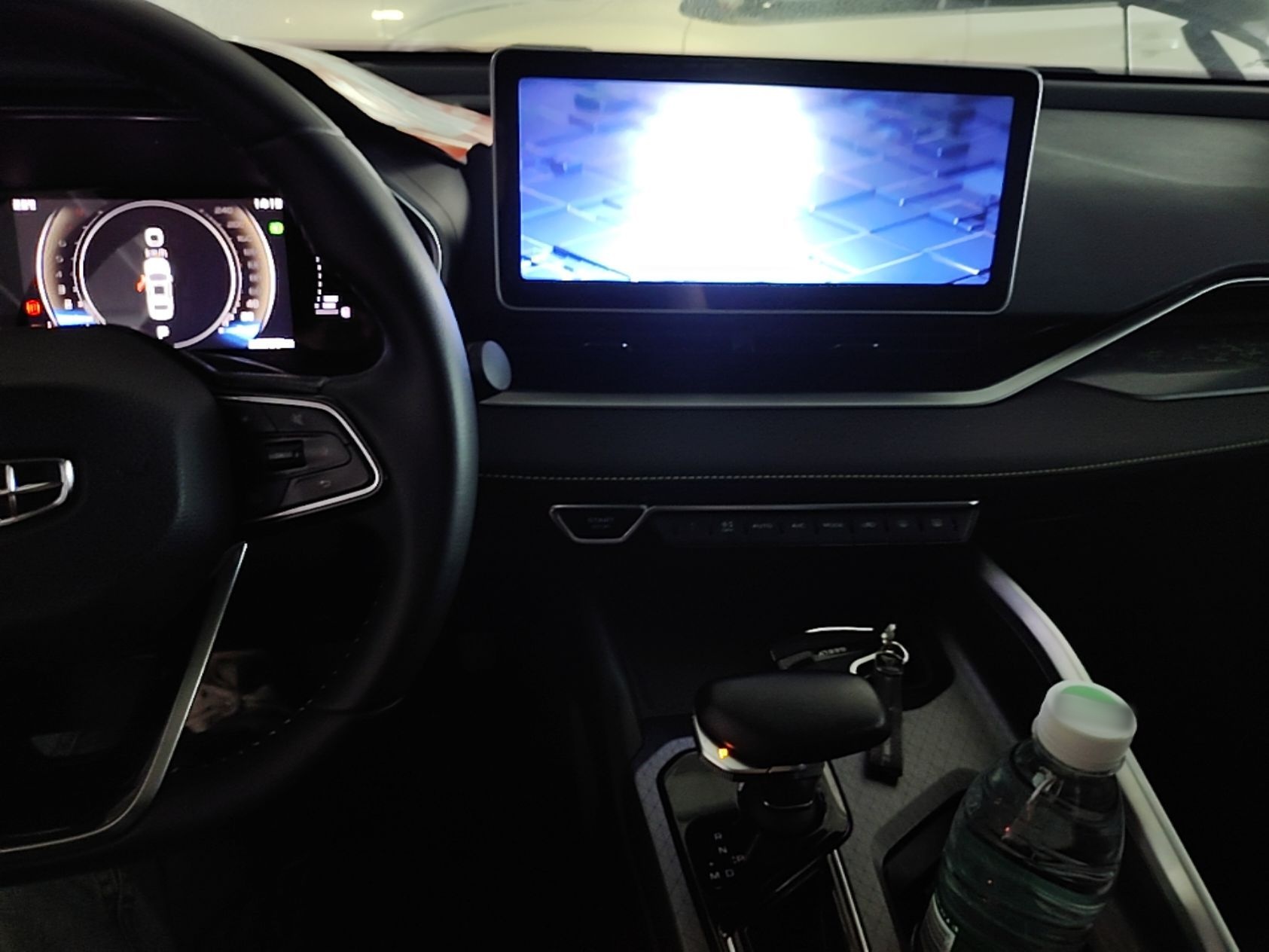 Geely Auto Preface 2023 1.5TD Fuyao Version — снимка 12