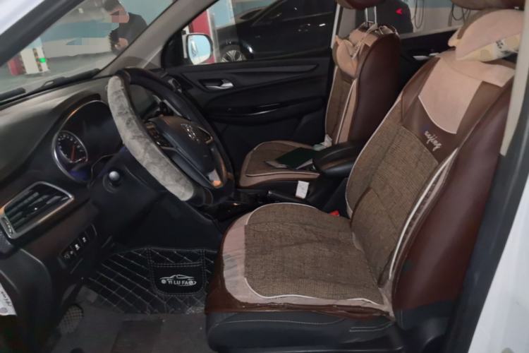 Used Baojun 730 2019 1.5T CVT Fashion Model 7 Seats China VI Emission Standard Left Front Seat