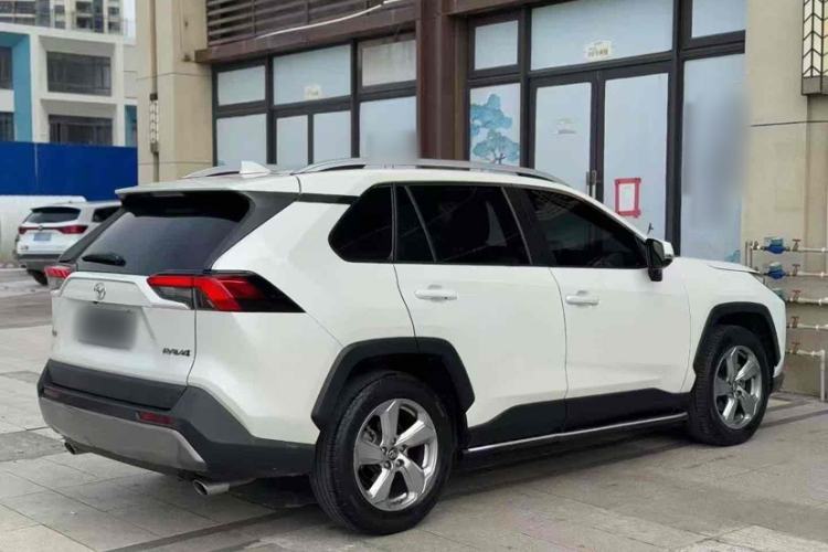 Used Toyota RAV4 2020 2.0L CVT Two-Wheel Drive Fashion Edition
