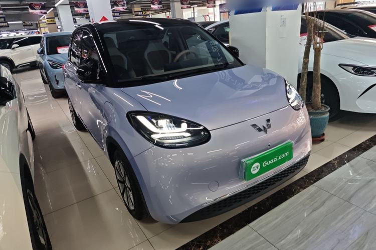 Used Wuling Bingo 2025 333 km Lingxi Deluxe Edition Front Right 45 Deg