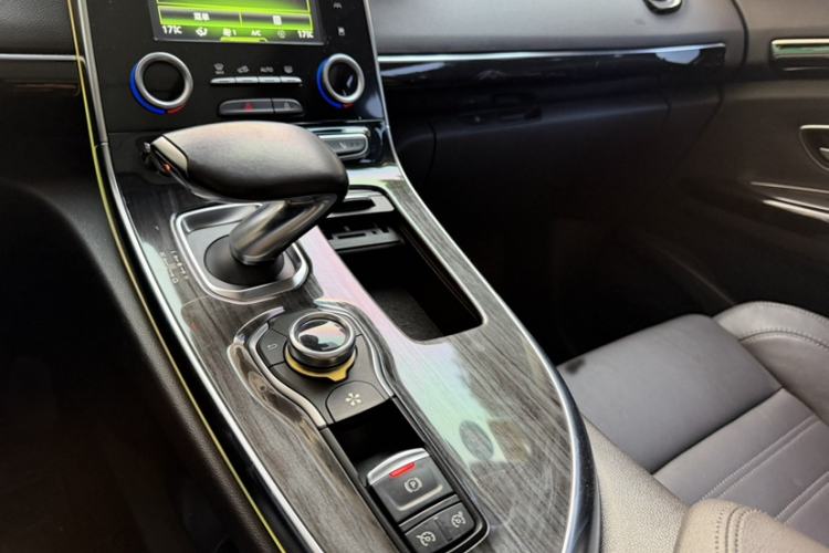 Used Renault Espace Classic 2018 TCe 300 Prestige Edition
