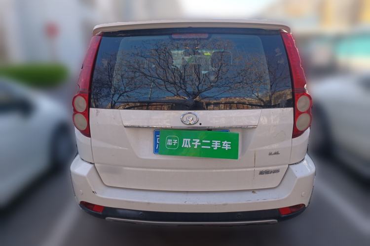 Used Haval H5 Classic 2010 Zhizun Edition 2.4L Four-Wheel Drive Comfort Model Rear
