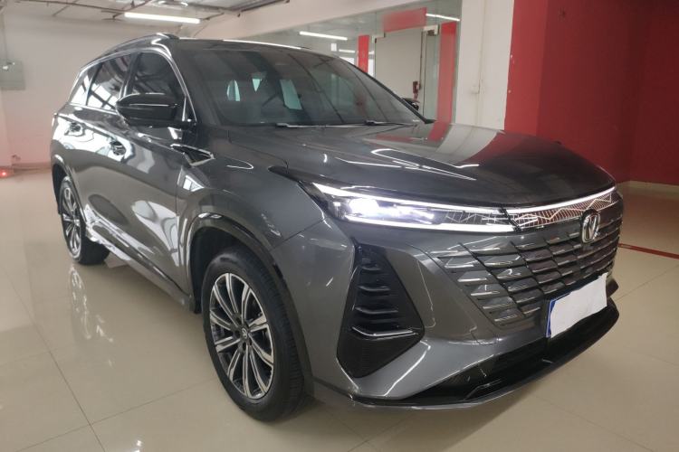 Used Changan CS75 PLUS 2024 3rd Generation Champion Edition 1.5T Intelligent Drive Dynamic Model

