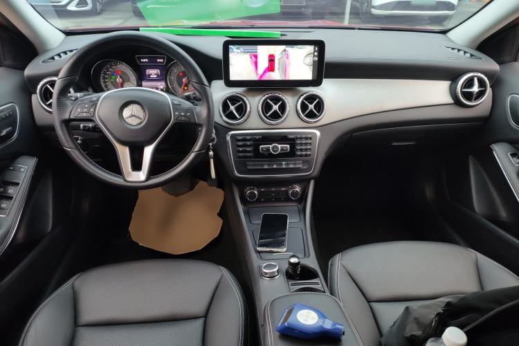 Used Mercedes-Benz GLA 2015 GLA 200 Fashion Model