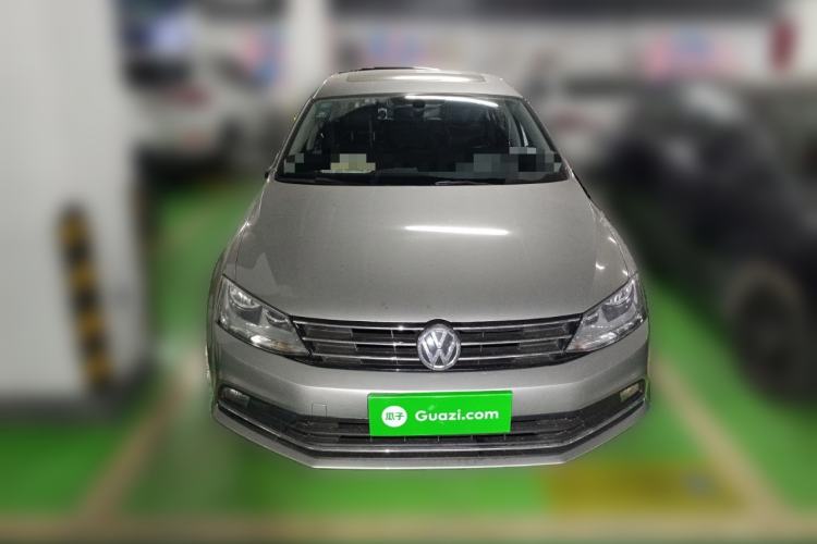 Used Volkswagen Sagitar 2017 180TSI Automatic Luxury Edition