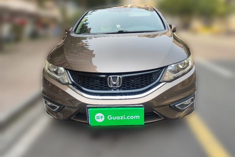 Used Honda Jade 2013 1.8L automatic Comfort version 5 seats Front