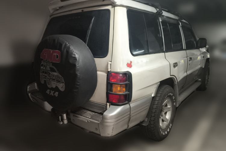 Used Leopaard Heijingang 2013 2.2L Manual 4x4 Standard Edition Rear Right 45 Deg