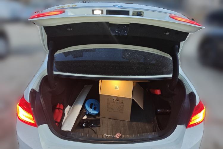 Used BMW 3 Series 2013 320Li Fashion Design Package Trunk