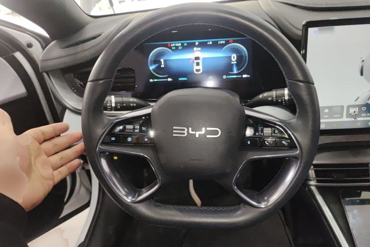 Used BYD Seal 2023 DM-i 1.5L 121km Luxury Model
