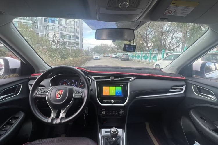 Used Roewe RX3 2020 1.6L Manual 4G Connect Super-Fresh Elite Edition