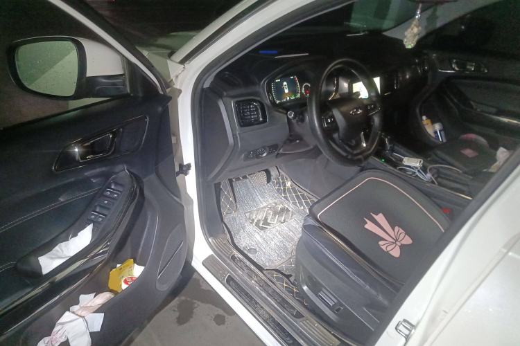 Used Chery Tiggo 8 2018 1.5 TCI Automatic Prestige 7-Seater
