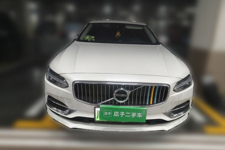 Used Volvo S90 New Energy 2020 T8 e-Drive Hybrid – Zhiyi Luxury Edition