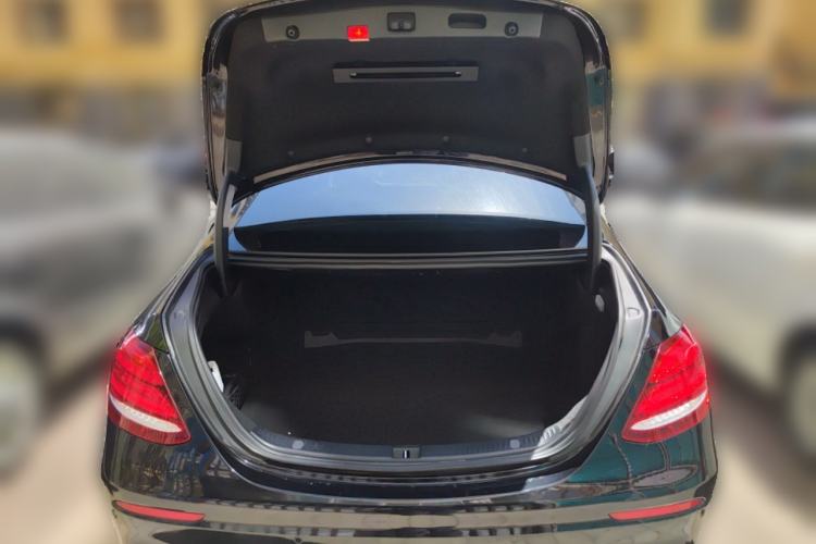 Used Mercedes-Benz E-Class 2019 E 260 L Sport Edition
