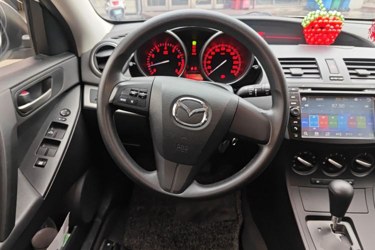Used Mazda 3 2013 Hatchback 1.6L Automatic Elite Model
