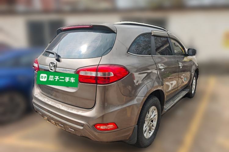 Used JMC Yusheng S350 2013 2.4T Manual Two-Wheel Drive Diesel Luxury Edition 5 Seats Rear Right 45 Deg