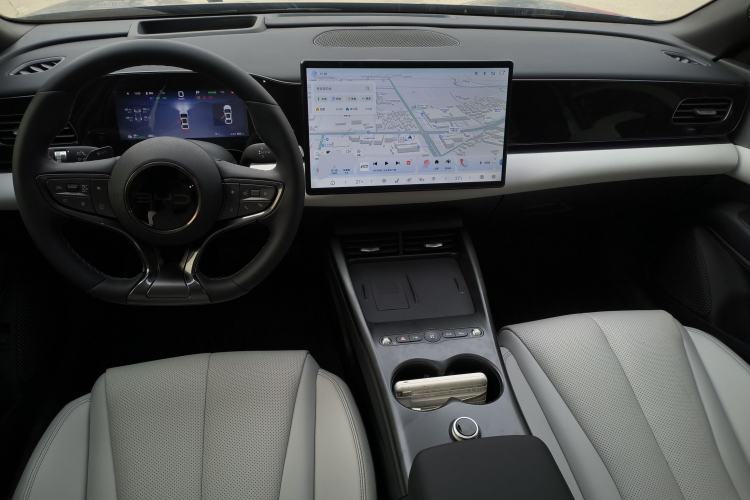 Used BYD Seal 06 New Energy 2025 EV 545KM Flagship Edition Center Console