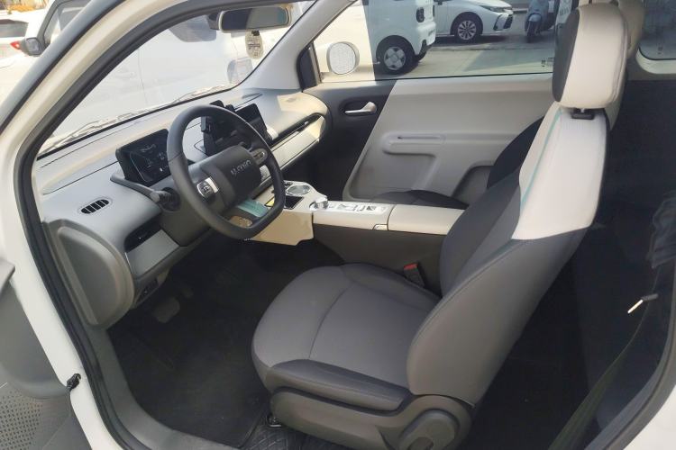 Used CHANGAN NEVO Lumin 2025 205 km Xiangqin Version
