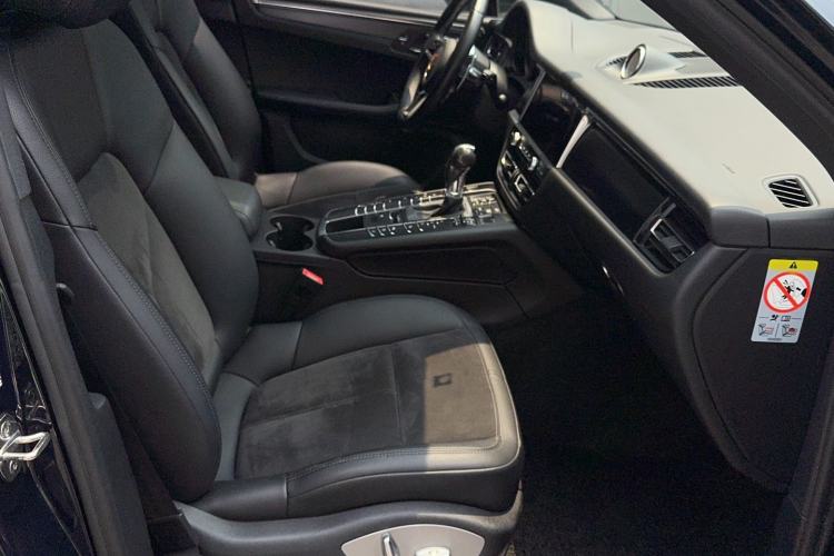Used Porsche Macan 2021 Macan 2.0T