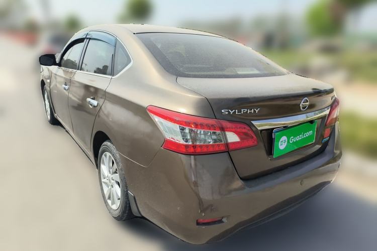 Used Nissan Sylphy 2012 1.6 XL Manual Luxury Edition Rear Left 45 Deg