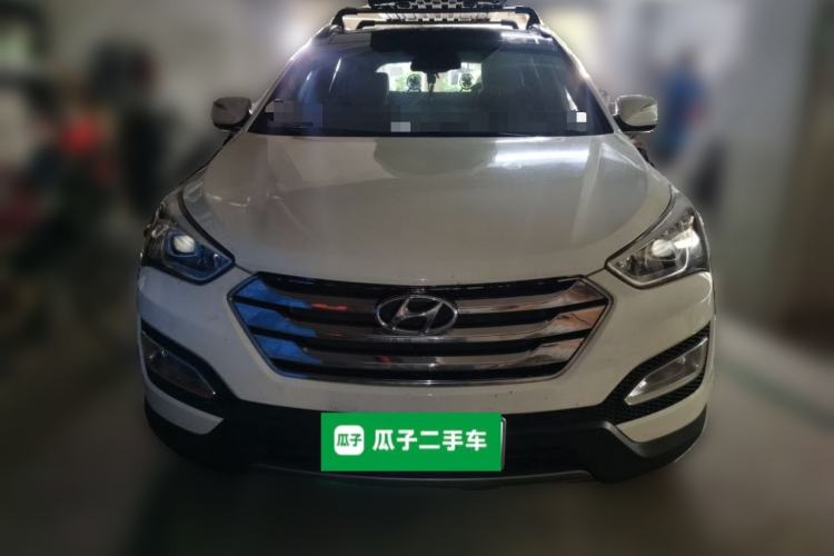 Used Hyundai Santa Fe Classic 2013 Facelift 3.0L 4x4 Comfort Edition with Navigation Euro IV compliant Front