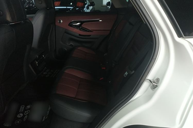 Used Land Rover Range Evoque 2021 Range Rover Velar 249 PS R-Dynamic HSE Luxury Edition
