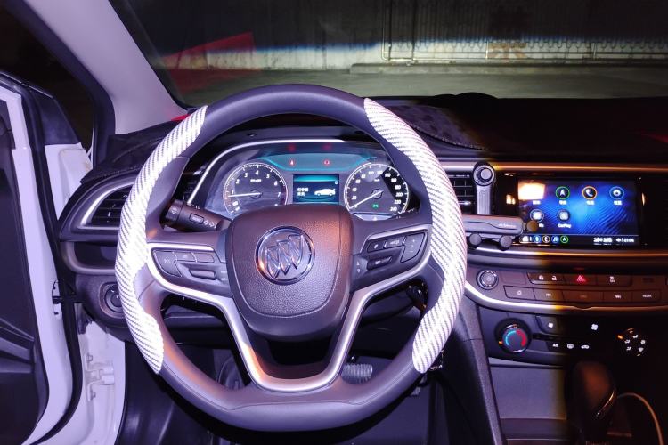Used Buick GT 2021 Revised Version Flagship 1.5L Automatic Elite Edition Steering Wheel