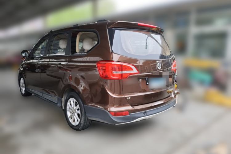 Used Baojun 730 2016 Revised 1.5L Manual Standard Version 7 Seats China V Emission Standard Rear Left 45 Deg