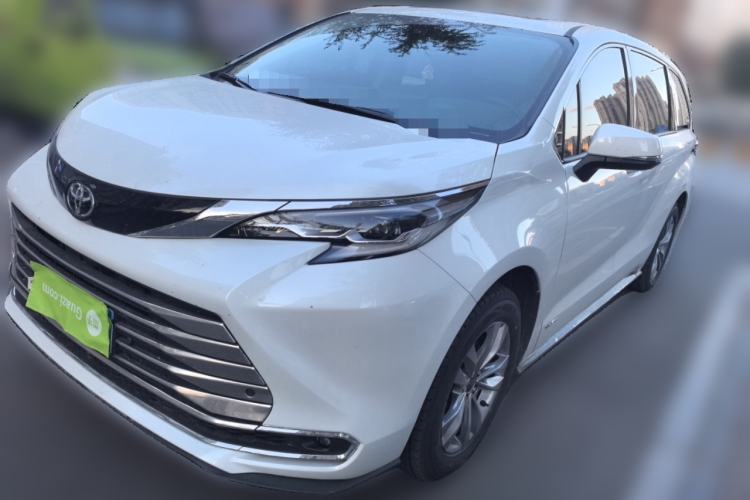 Used Toyota Sienna 2024 2.5L Hybrid Comfort Edition