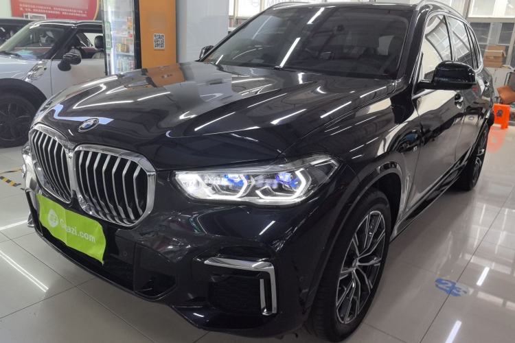Used BMW X5 2022 Restyled xDrive 30Li Luxury Version M Sport Package