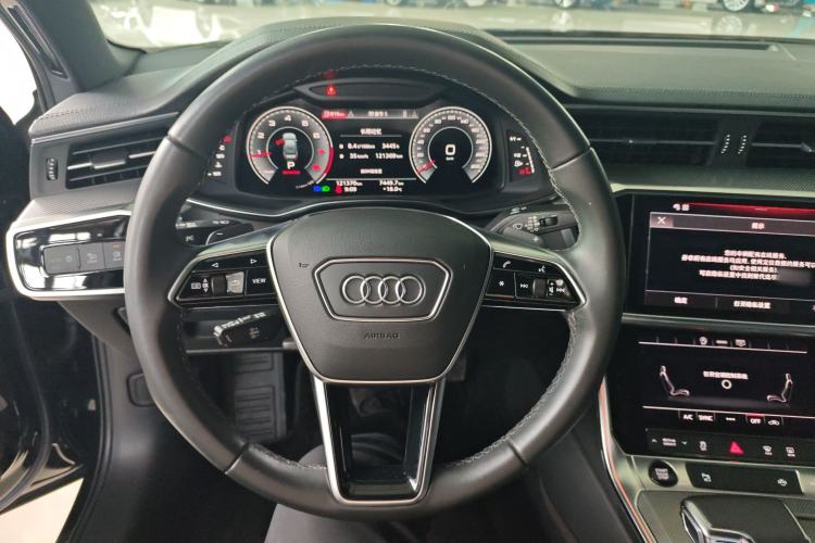 Used Audi A6L 2022 40 TFSI Luxury Dynamic Model
