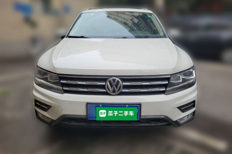 Used Volkswagen Tiguan L 2017 330TSI Automatic Two-Wheel Drive Luxury Edition Front