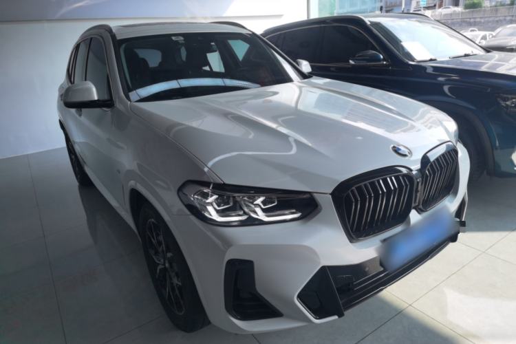 Used BMW X3 2022 xDrive25i M Sport Package Front Right 45 Deg