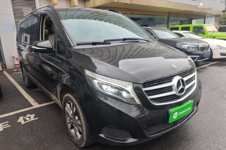 Used Mercedes-Benz V-Class 2018 V 260 Avantgarde Edition China VI