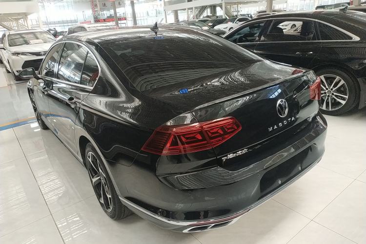Used Volkswagen Magotan 2023 2 Million Units Commemorative Edition 330TSI DSG Luxury Version Rear Left 45 Deg