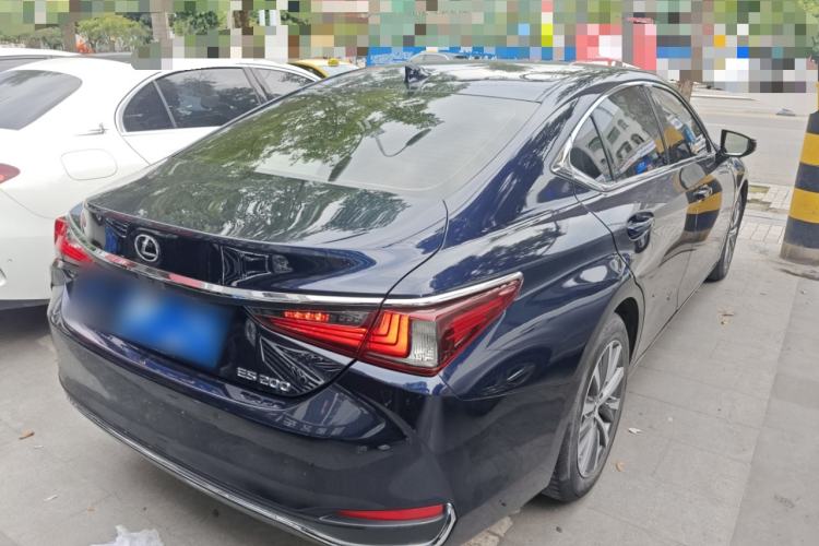 Used Lexus ES 2020 200 Excellence Edition