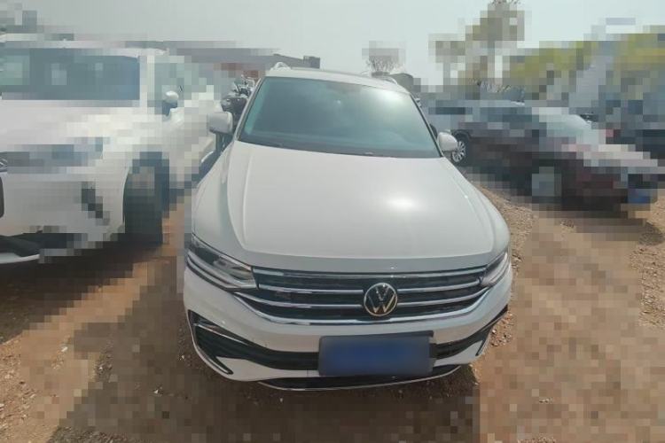Used Volkswagen Tiguan L 2022 380TSI Automatic All-Wheel Drive R-Line Enhanced Comfort 7-Seater Front