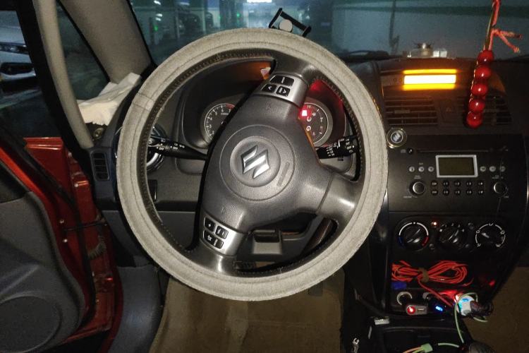 Used Suzuki SX4 2010 Hatchback 1.6L Manual Champion Limited Edition
