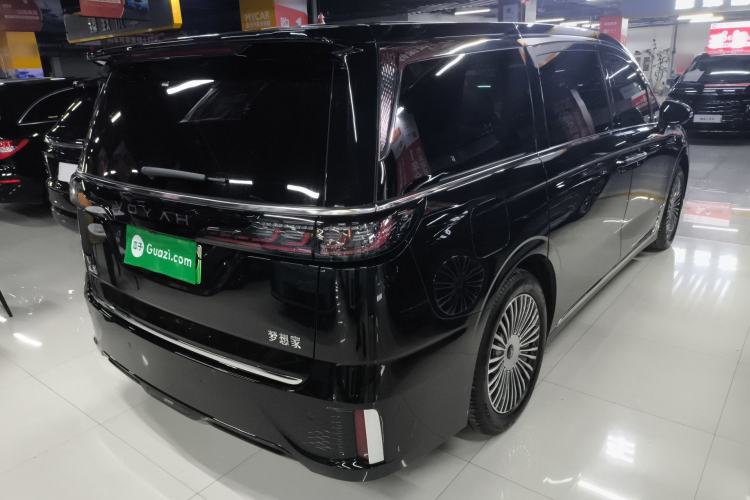 Used VOYAH Dream 2025 PHEV Four-Wheel Drive Excellence Kunpeng Edition Rear Right 45 Deg