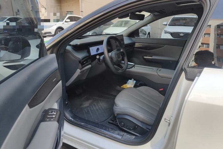 Used Lynk & Co 07 2024 EM-P 126 Long-Range Ultra
