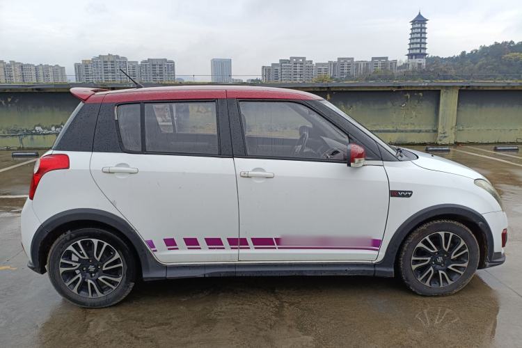 Used Suzuki Swift 2016 1.5L Automatic Fashionable Coolplay Edition
