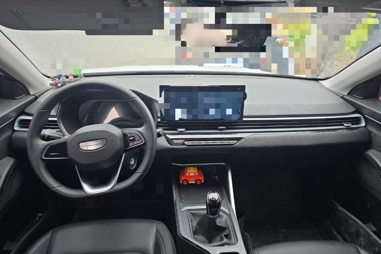 Used Geely Auto Emgrand 2025 4th Generation 1.5L Manual – Dragon Edition