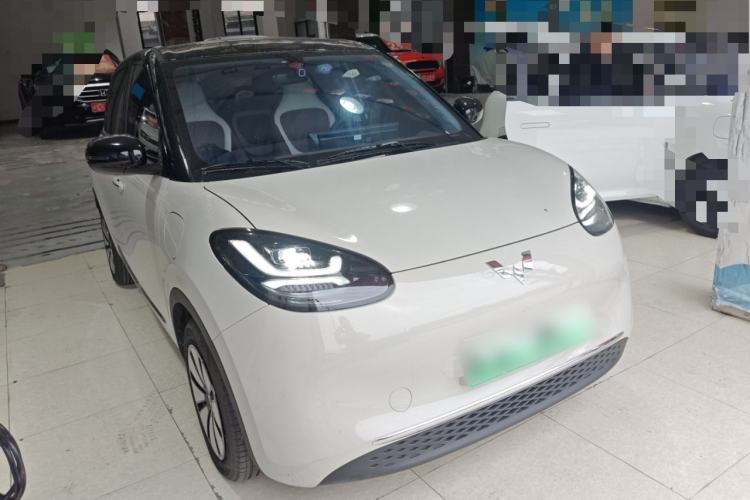 Used Wuling Bingo 2024 333 km Enjoyment Version Front Right 45 Deg