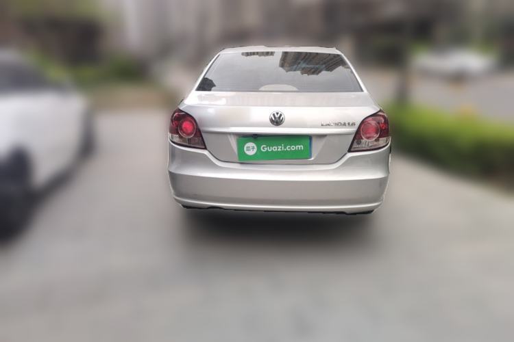 Used Volkswagen Lavida 2013 Classic 1.6L Manual Fashion Edition